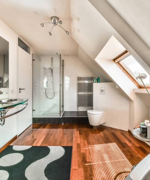 Interior design of beautiful and elegant bathroom